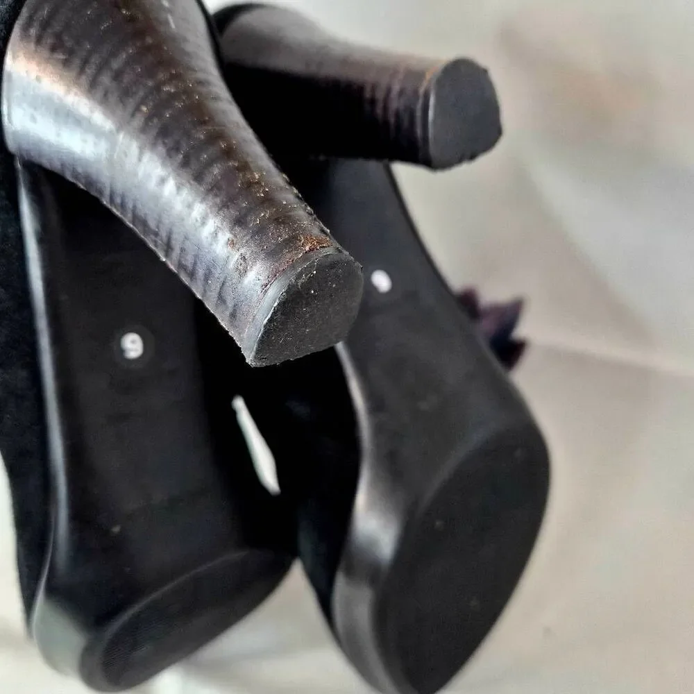 Aquatalia heels